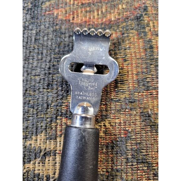 Pampered Chef Zester/Scorer  - Picture 3 of 3